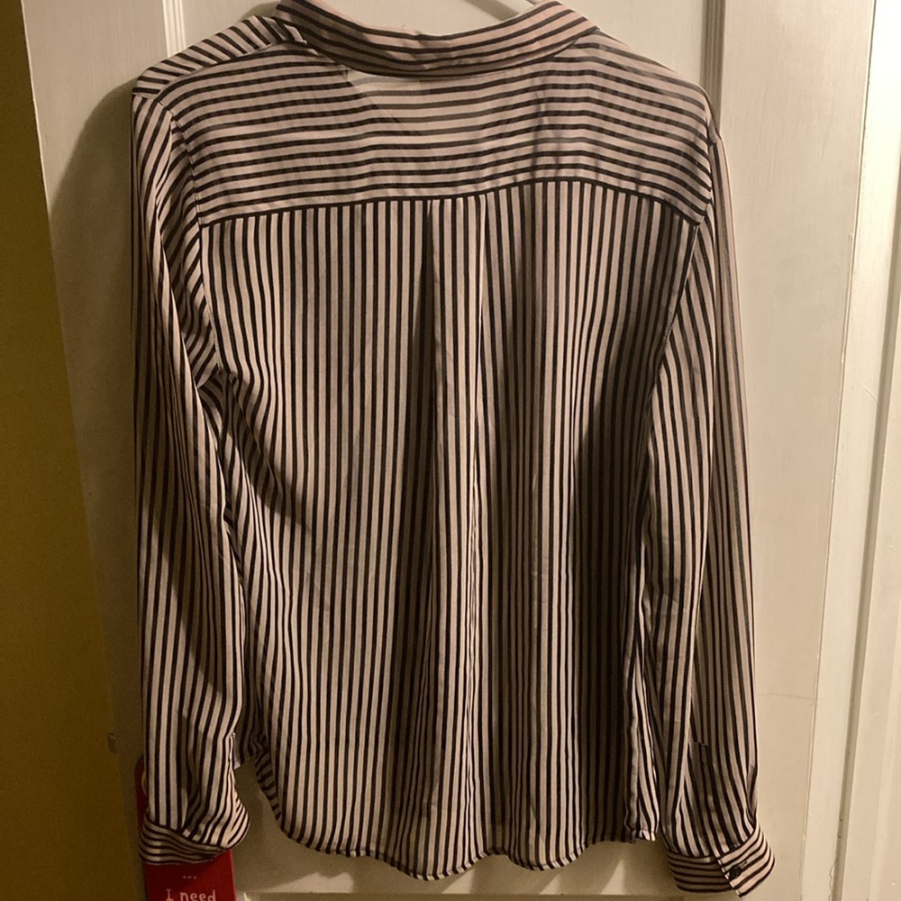 Loft button down blouse - Picture 6 of 6
